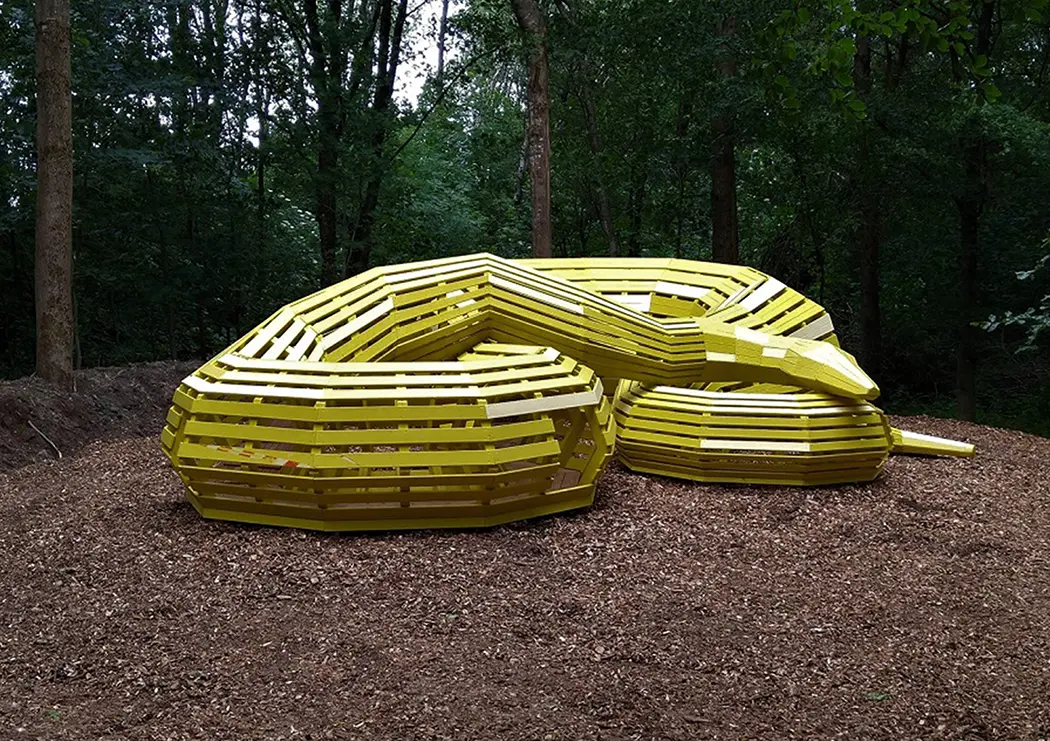 1. om højhuset_0005_skovsnog-monstrum